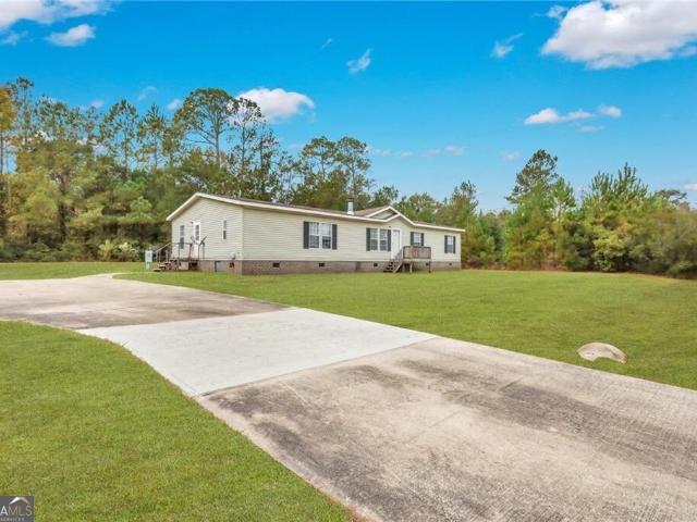 House for sale in Ludowici, Georgia