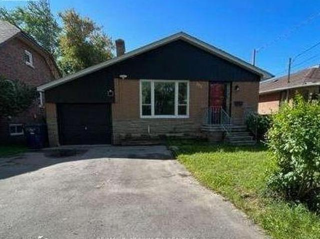 House for rent in Willowdale, Toronto