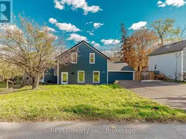 House for sale in Niagara, Ontario