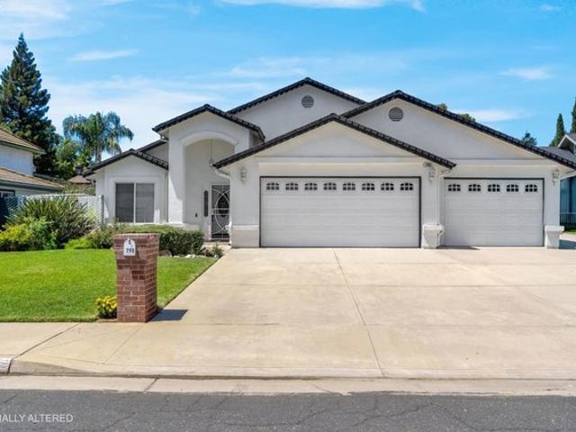 House for sale in Sanger, California
