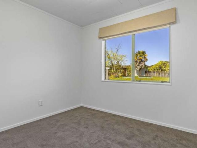 House for sale in Hamilton Central, Hamilton City