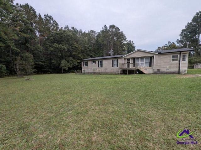 House for sale in Jeffersonville, Twiggs County