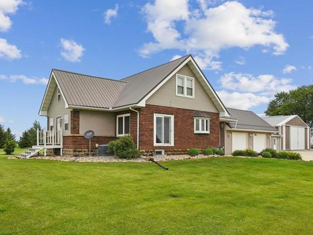 House for sale in Ionia, Iowa