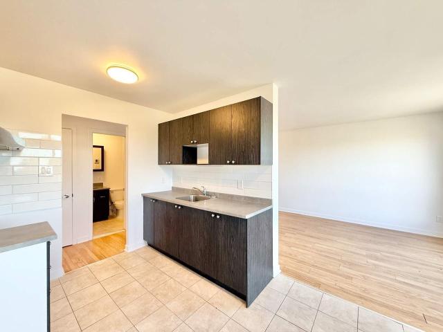 Apartment for rent in Longueuil, Quebec