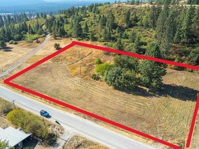 Land for sale in Chattaroy, Washington