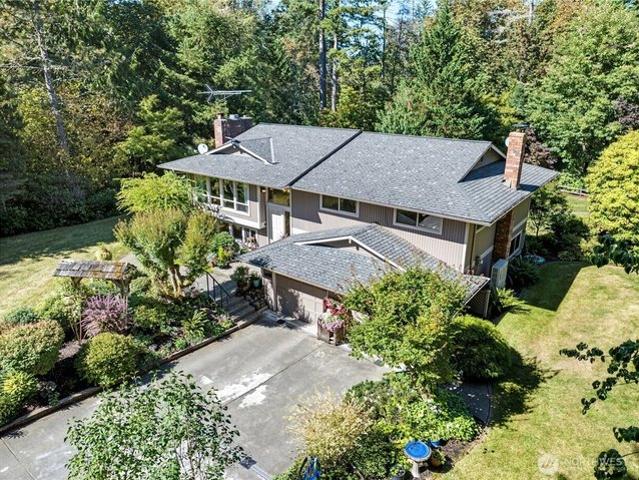 House for sale in Enumclaw, Washington