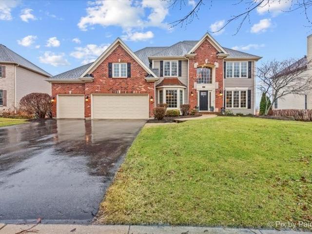 House for sale in West Chicago, Illinois