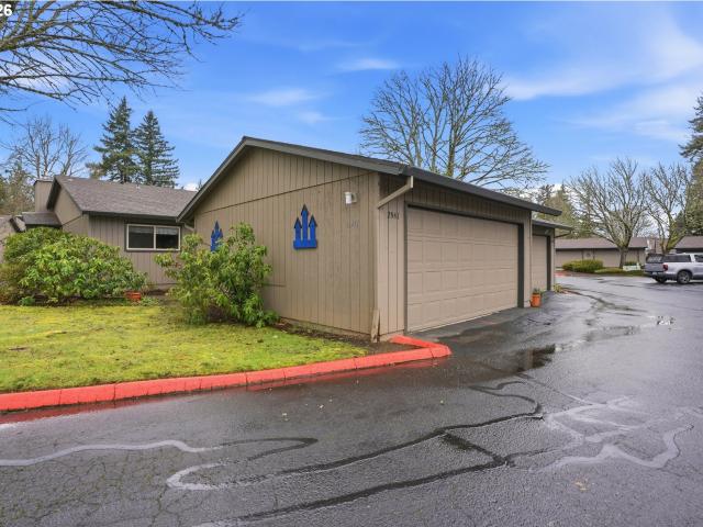 Condo for sale in Oregonia