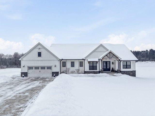 House for sale in Summit, Ohio