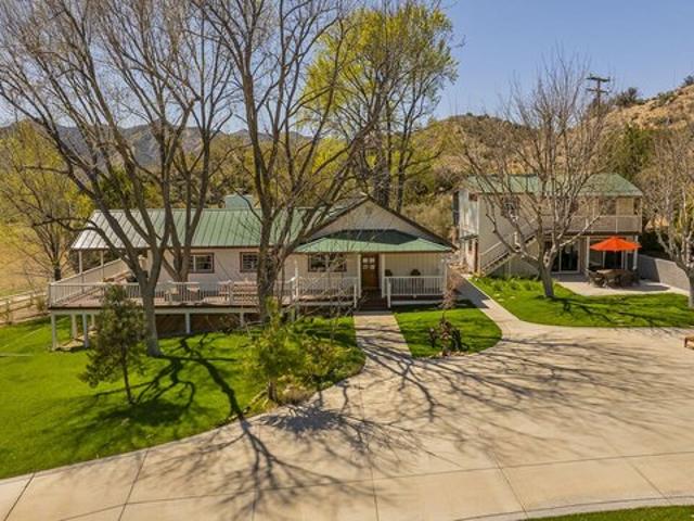 House for sale in Maricopa, California