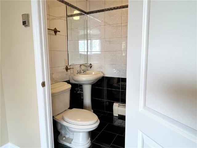 Condo for sale in Arverne, New York