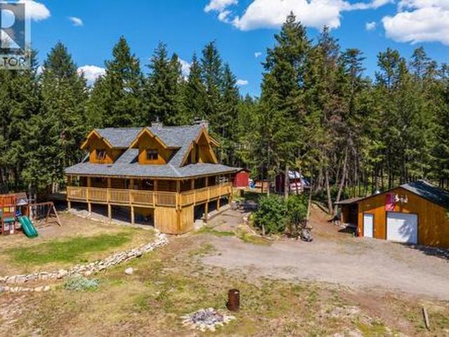 House for sale in Pinantan Lake, Area P (Rivers and the Peaks)