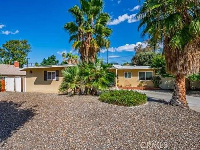 House for sale in Victoria, Riverside