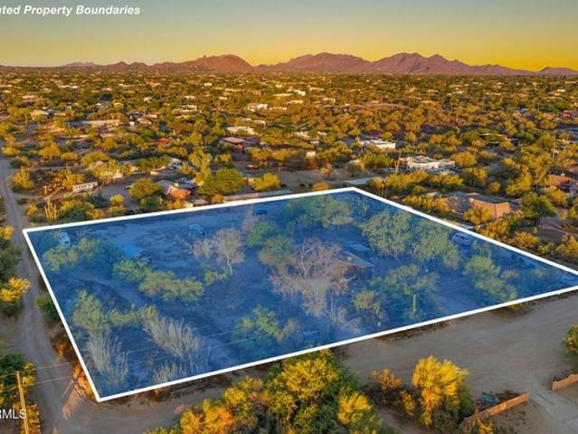 Land for sale in Cave Creek, Arizona