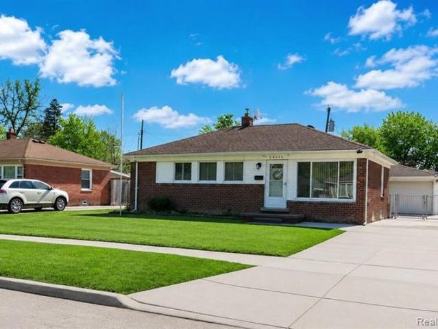 House for sale in Flat Rock, Michigan