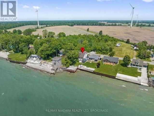 House for sale in Ontario