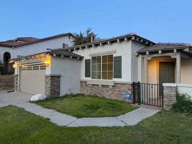 House for sale in Lake Elsinore, California