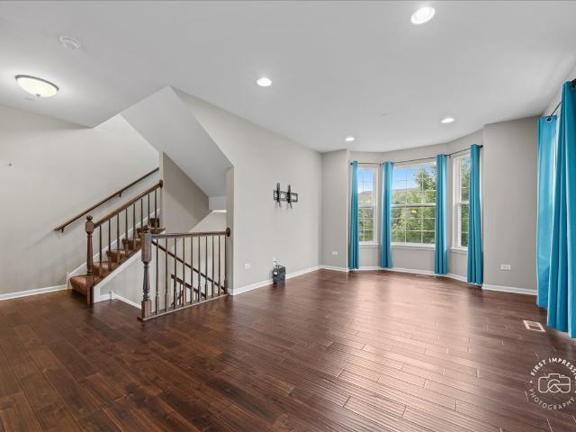Townhouse for sale in Naperville, Illinois