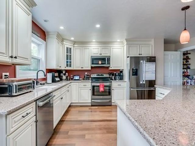 House for sale in Alexandria Bay, New York