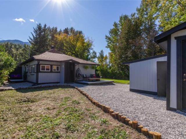 House for sale in Falkland, British Columbia