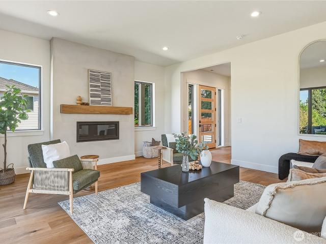 House for sale in Brier, Washington