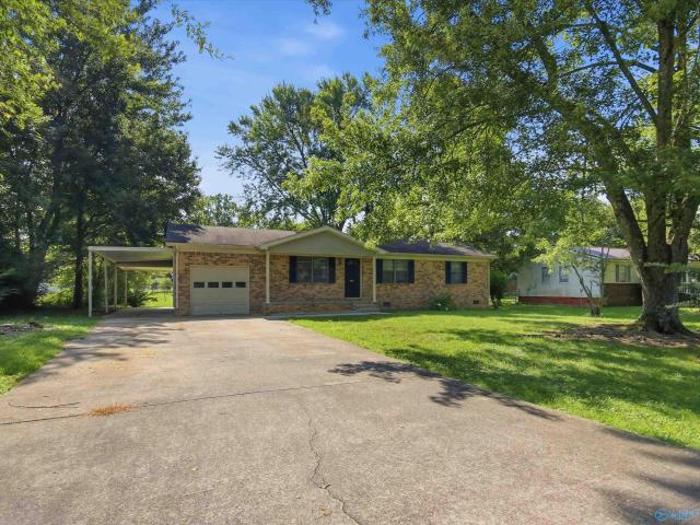 House for sale in Ardmore, Alabama