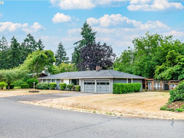 House for sale in Corvallis, Linn County