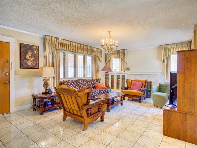 House for sale in Huntington Park
