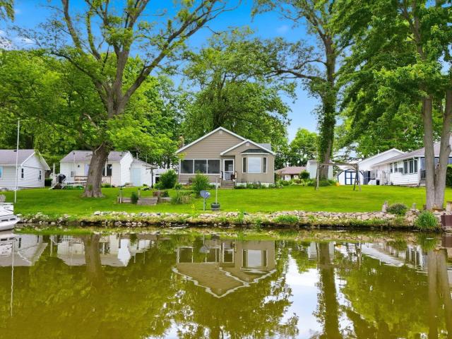 House for sale in Albion, Indiana
