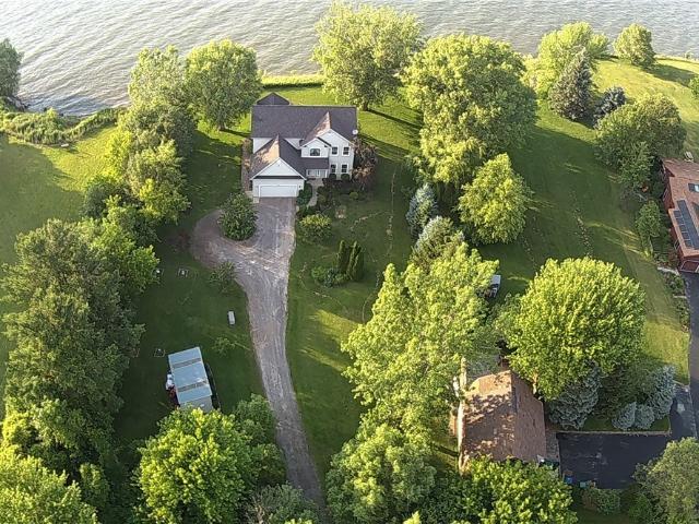 House for sale in Niagara, New York