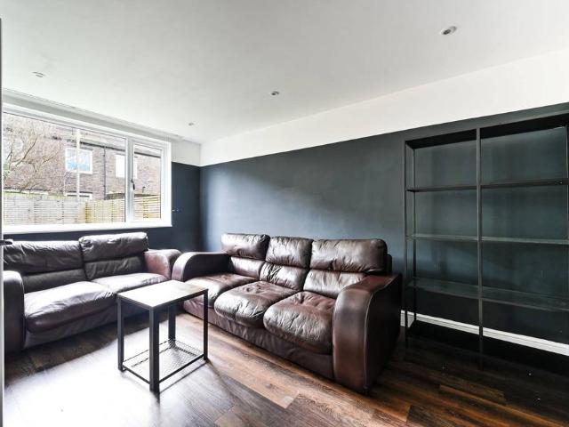 House for rent in Lennox Estate, Greater London