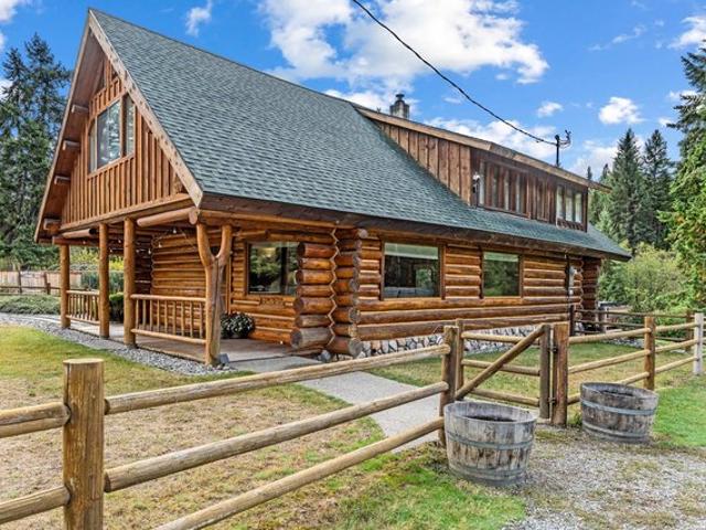 House for sale in Republic, Ferry County
