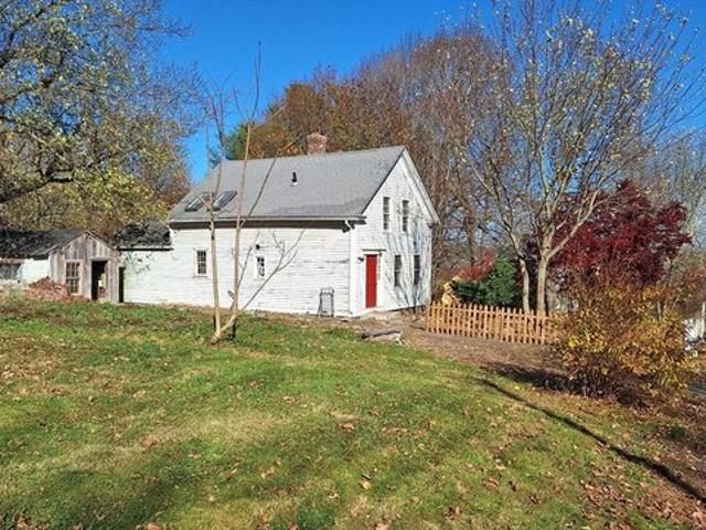 House for sale in Sutton, Massachusetts