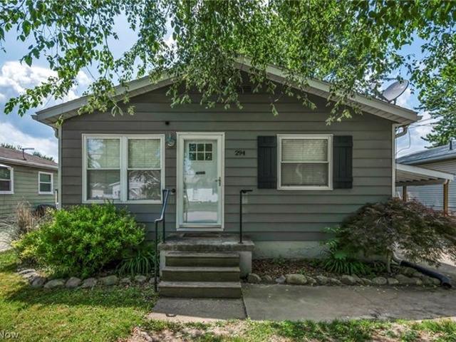 House for sale in Summit, Ohio