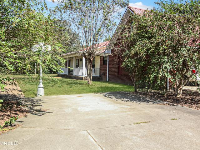 House for sale in Vaiden, Mississippi