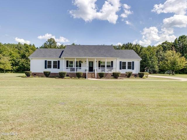 House for sale in Grimesland, North Carolina
