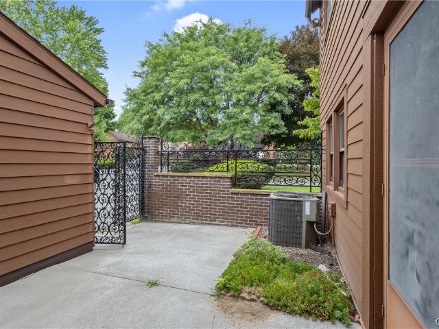 Condo for sale in New York
