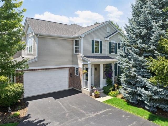 Townhouse for sale in Geneva, Illinois