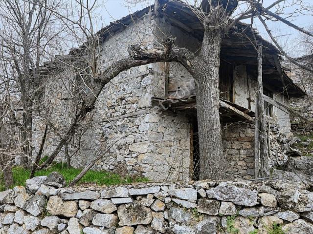 Dursunbey, Balikesir içerisinde satılık Villa