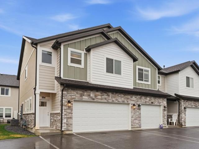 Townhouse for sale in Morgan, Utah