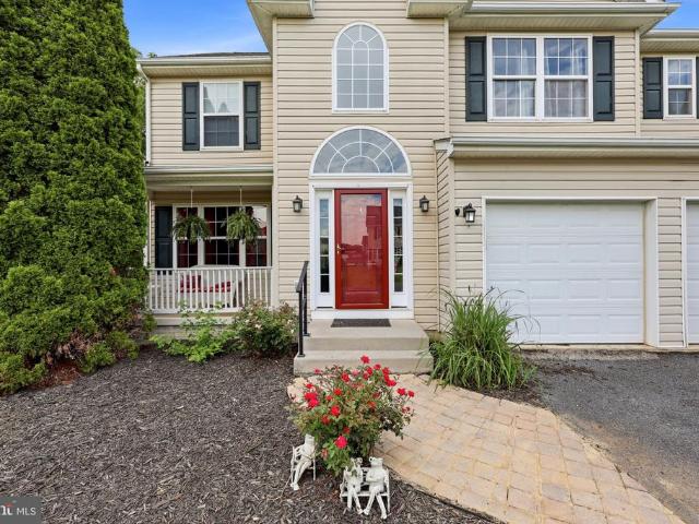 House for sale in Falling Waters, West Virginia