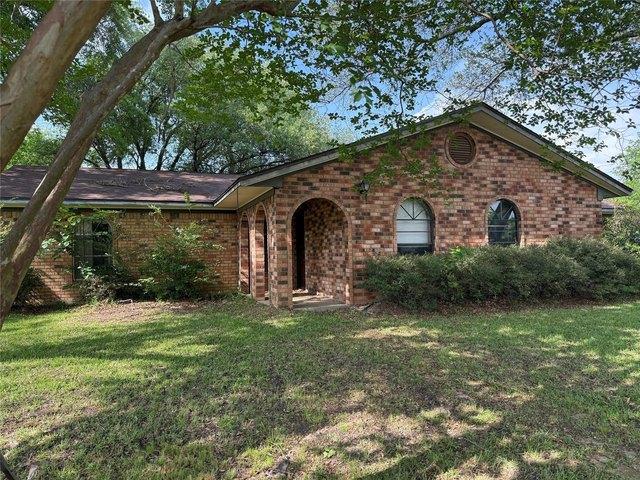 House for sale in Van, Texas