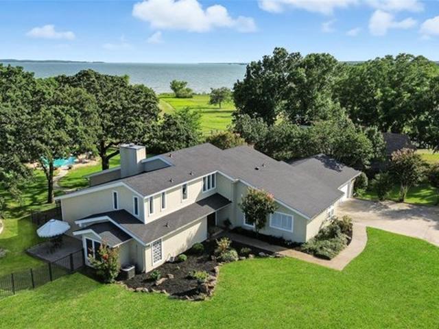 House for sale in Valley View, Texas