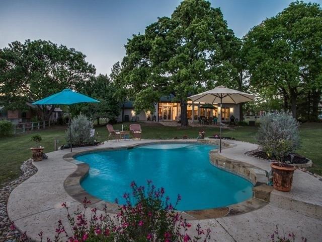 House for sale in Valley View, Texas