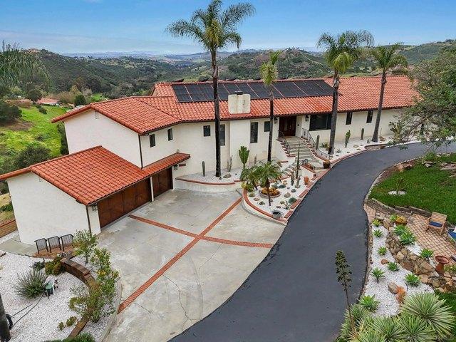 House for sale in Vista, San Diego County