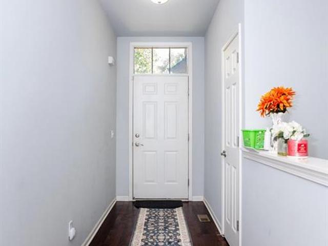 Condo for sale in Warren, Michigan