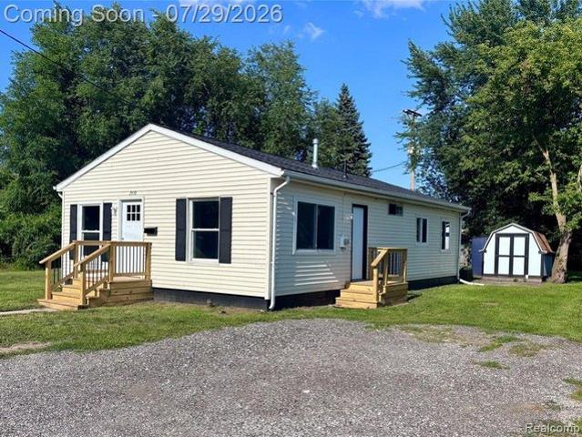 House for sale in Fort Gratiot, Michigan