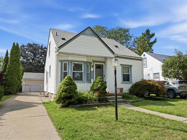 House for sale in Dearborn Heights, Michigan