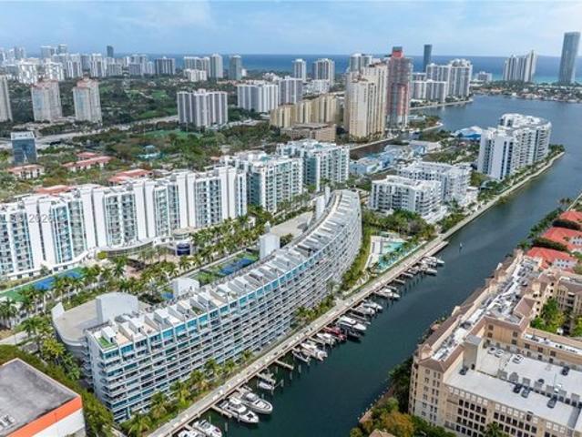 Condo for sale in Aventura, Florida