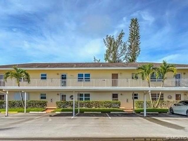 Condo for sale in Stuart, Florida